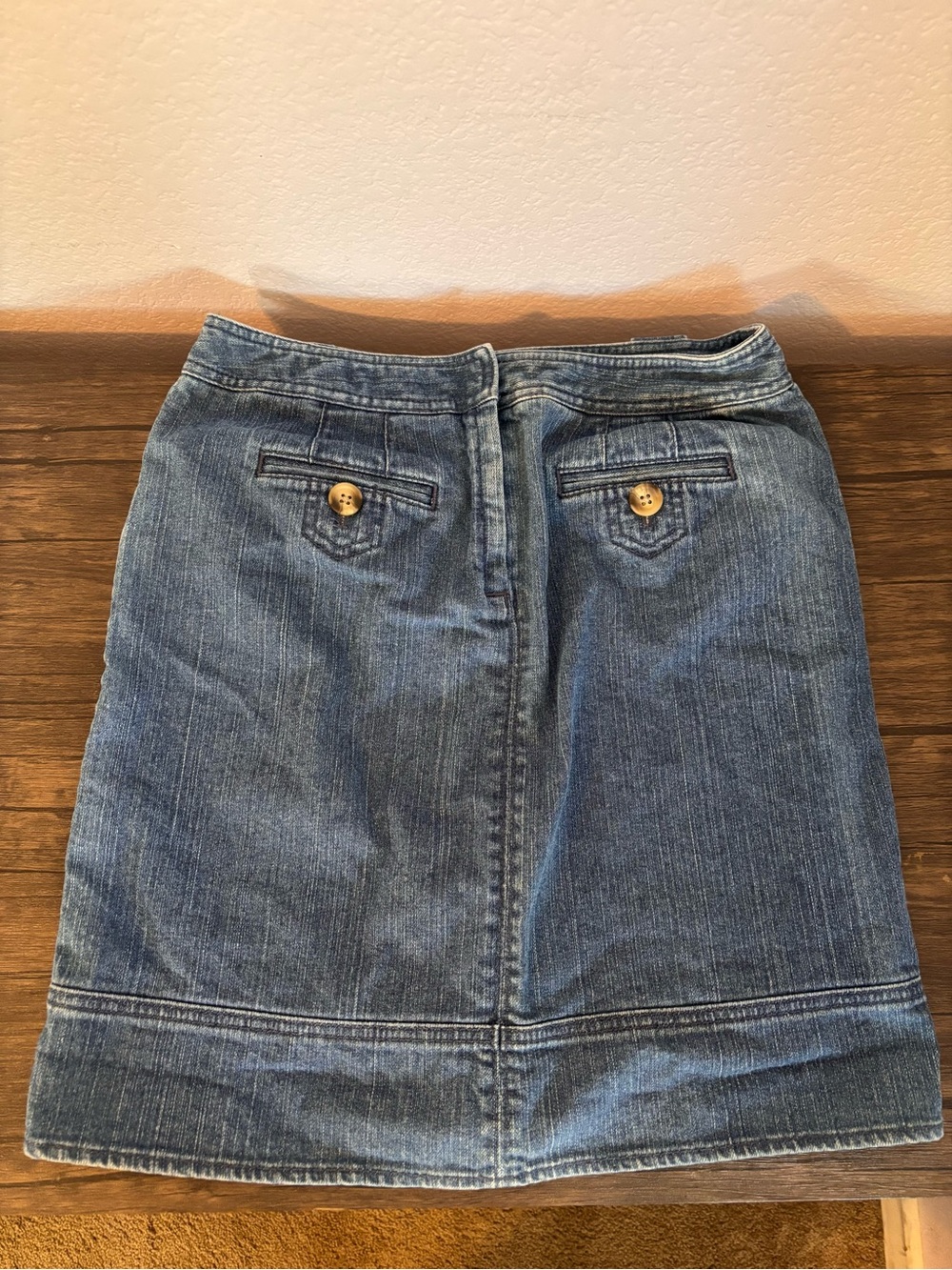 LOFT skirt size 4 petite - Picture 2 of 3